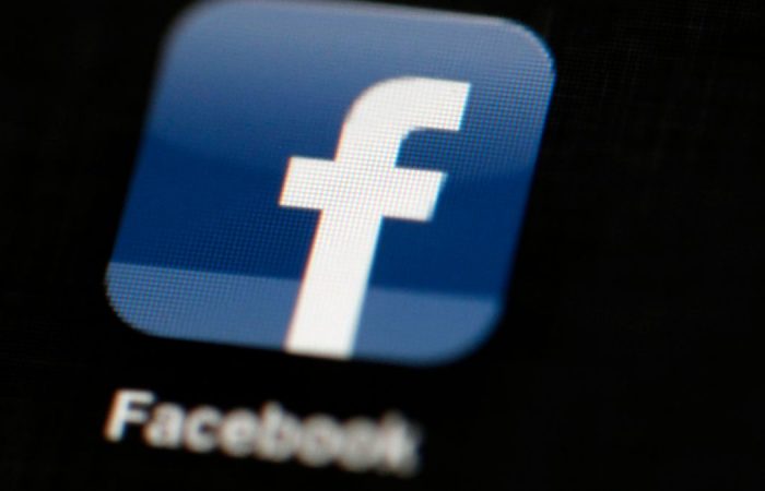 Bagaimana Facebook, Wal-Mart dan Subkultur Online (1)